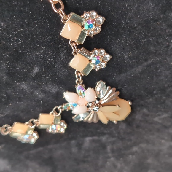 Statement Gold Toned Cream Stoned and Rhinestone Necklace - Picture 4 of 9